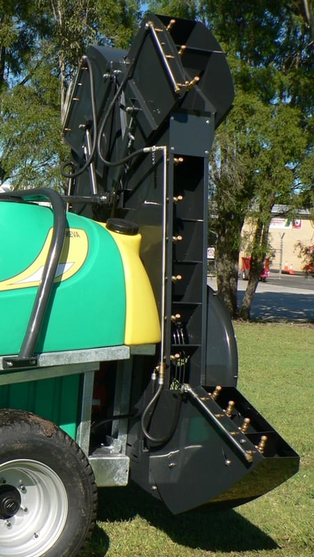 The double sided single fan sprayer tower